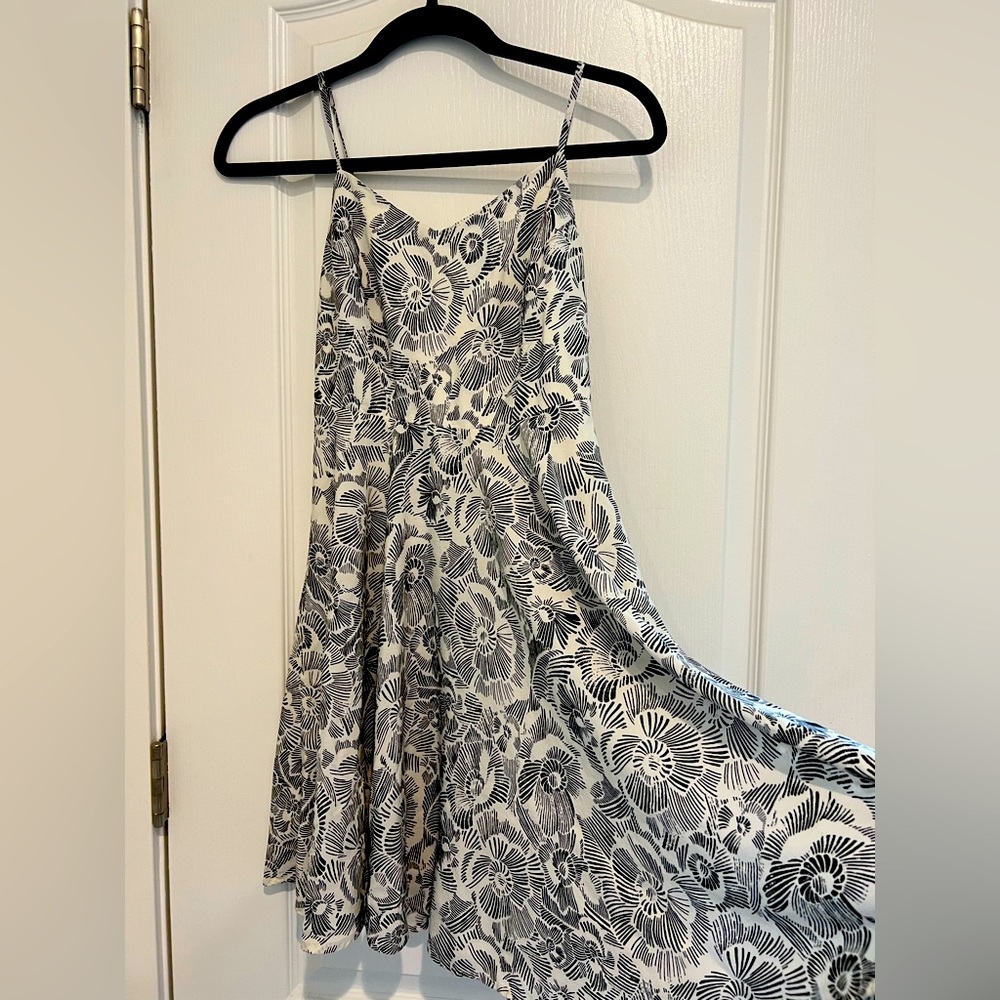 Fit and flare printed summer dress